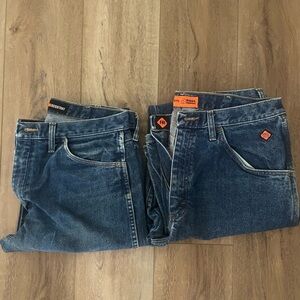 Wrangler Blue Relaxed Fit Jeans for Everyday Comfort